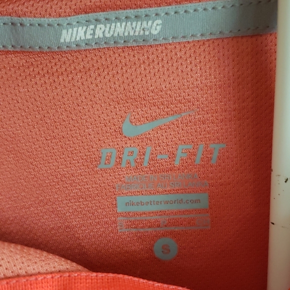 Nike Dri-Fit Top - Picture 2 of 6